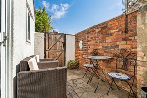 Courtyard- click for photo gallery